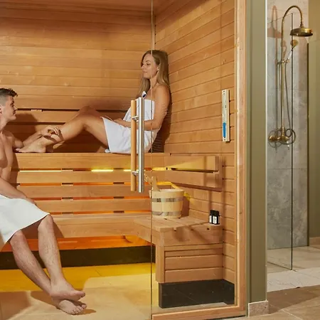 Panzió Chateau De Clotte & Suites *