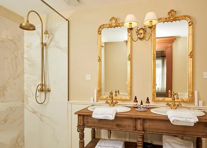 Frühstückspension Chateau De Clotte & Suites Les Salles-de-Castillon